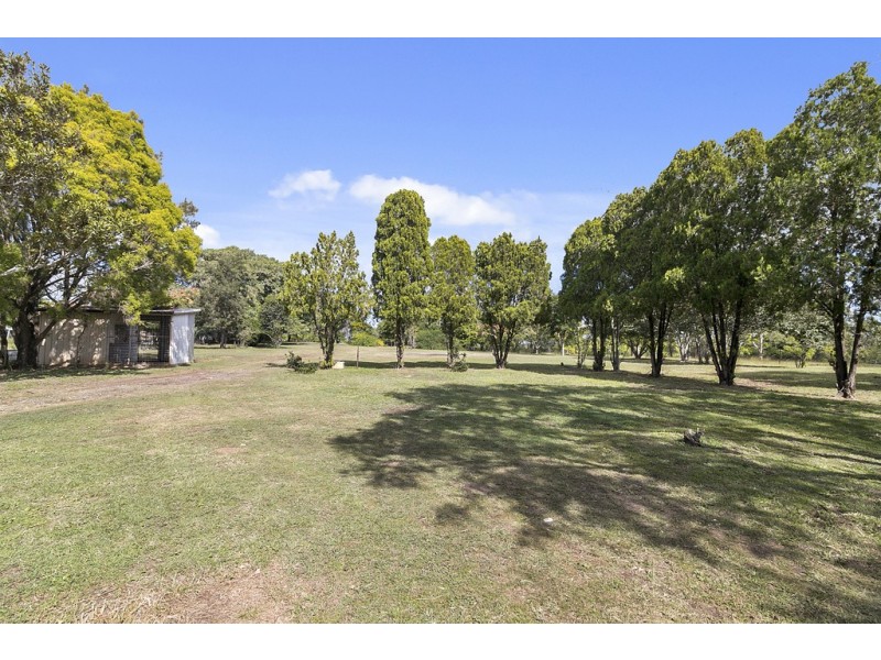 52 Hanlon Street, Bundamba QLD 4304