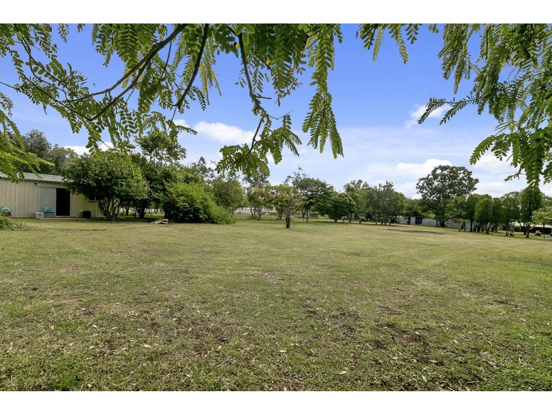 52 Hanlon Street, Bundamba QLD 4304