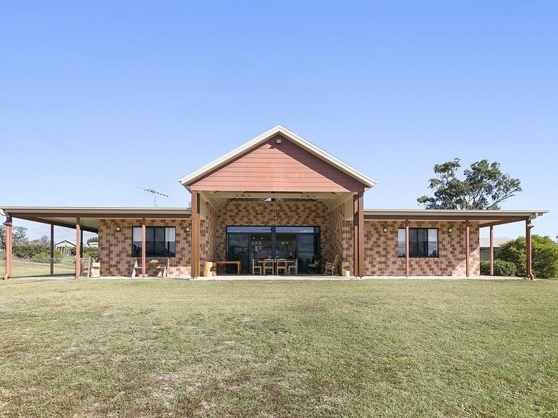 22 Winks Road, Peak Crossing QLD 4306