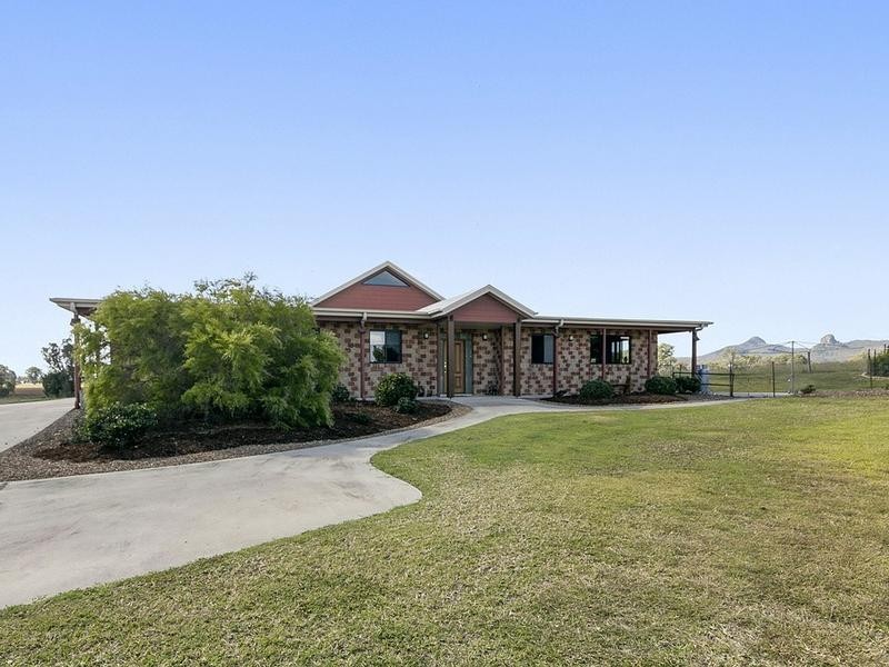 22 Winks Road, Peak Crossing QLD 4306