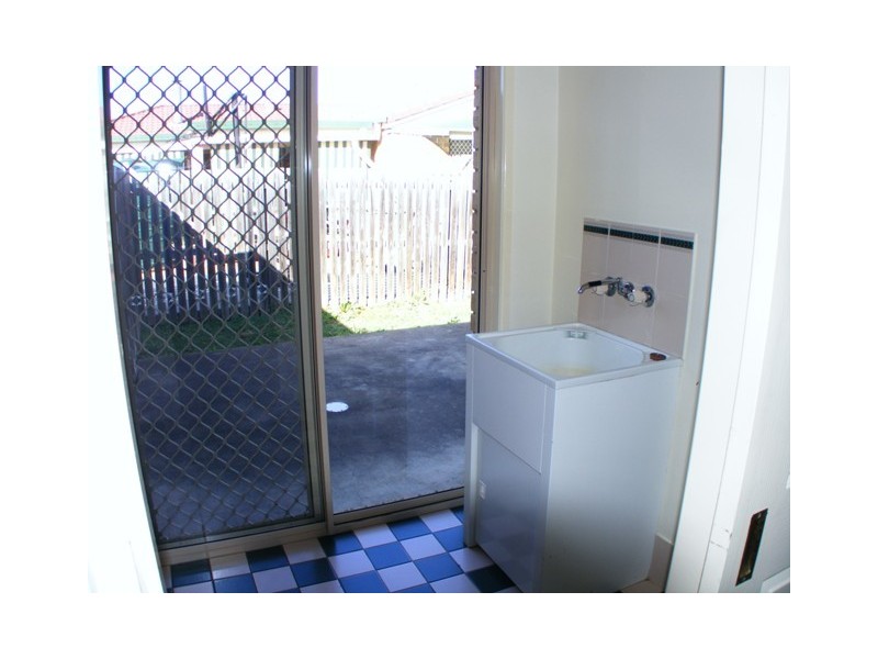 2/3 Settlers Way, Raceview QLD 4305