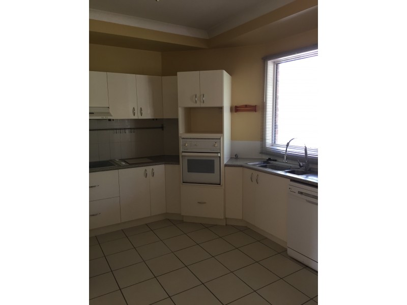 7 Waler Court, Yamanto QLD 4305