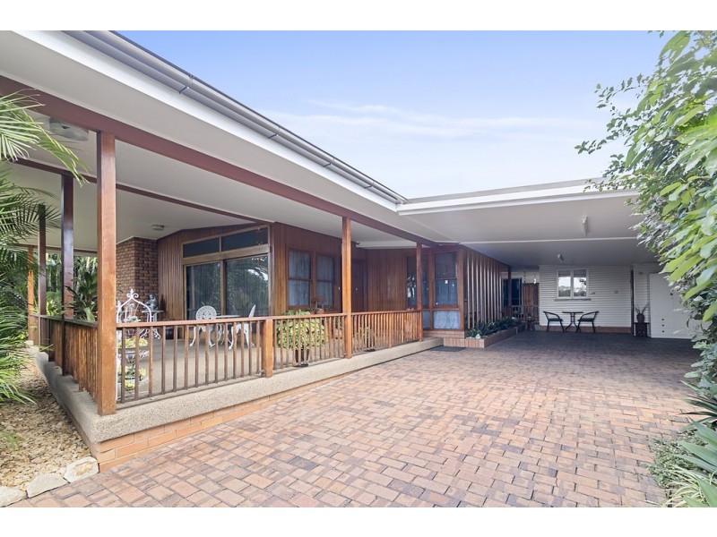 35 Edwards Street, Flinders View QLD 4305