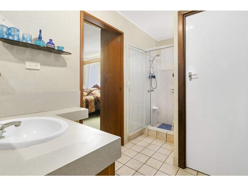 35 Edwards Street, Flinders View QLD 4305