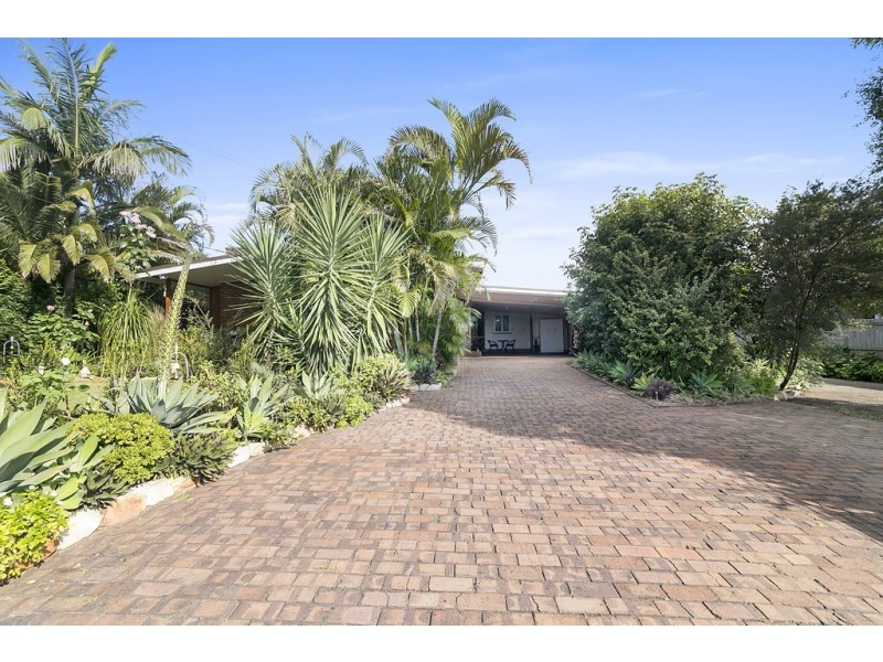 35 Edwards Street, Flinders View QLD 4305