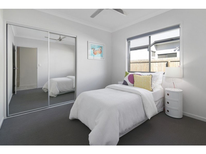 18 Beaufortia Street, Deebing Heights QLD 4306