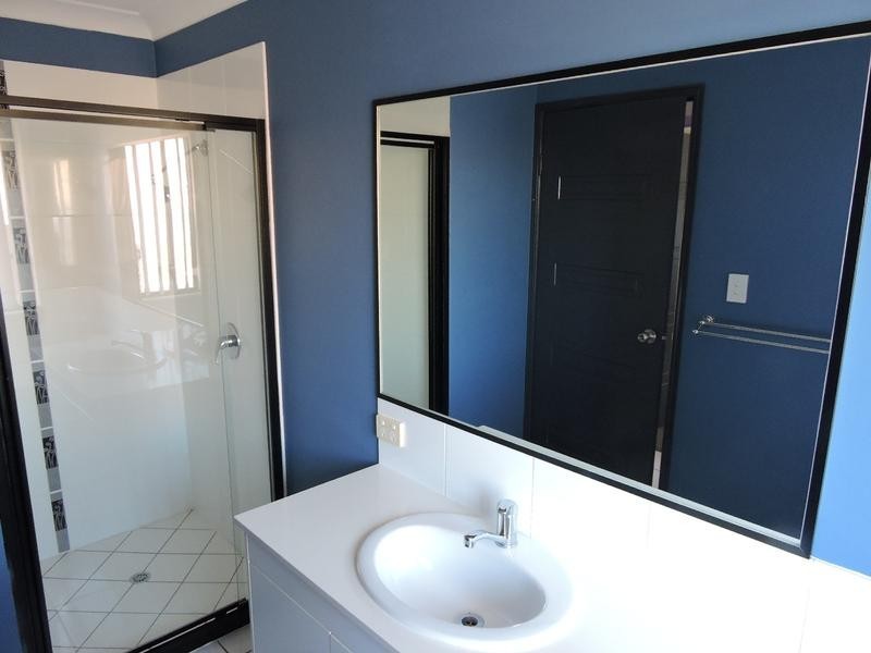 18 Brighton Street, Raceview QLD 4305