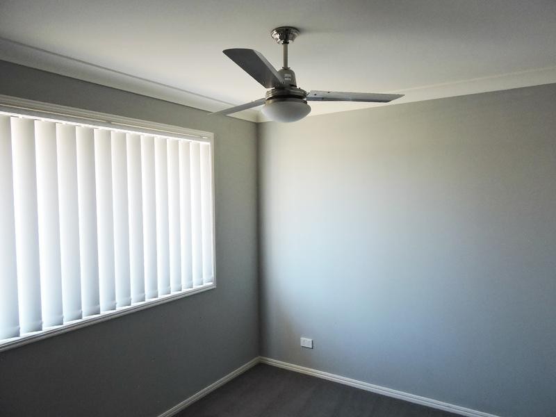 18 Brighton Street, Raceview QLD 4305