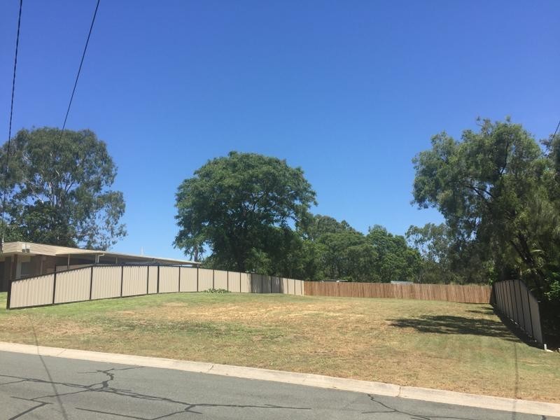 1 Box Street, Yamanto QLD 4305