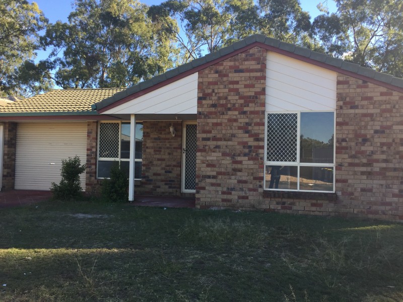 21 Quando Close, Yamanto QLD 4305