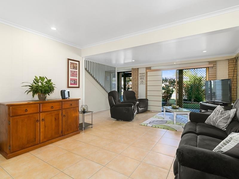 23 Lance Drive, Flinders View QLD 4305