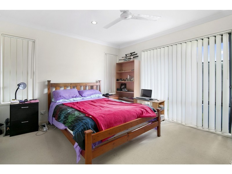 77 High Street, Blackstone QLD 4304