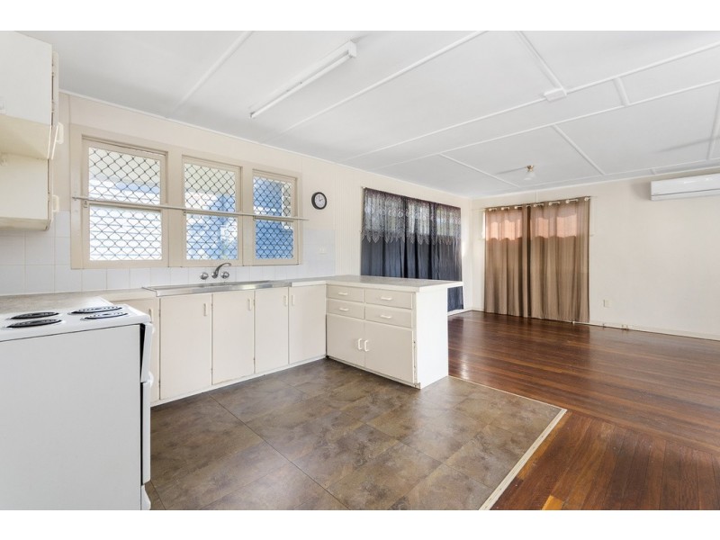 13 Lupton Street, Churchill QLD 4305