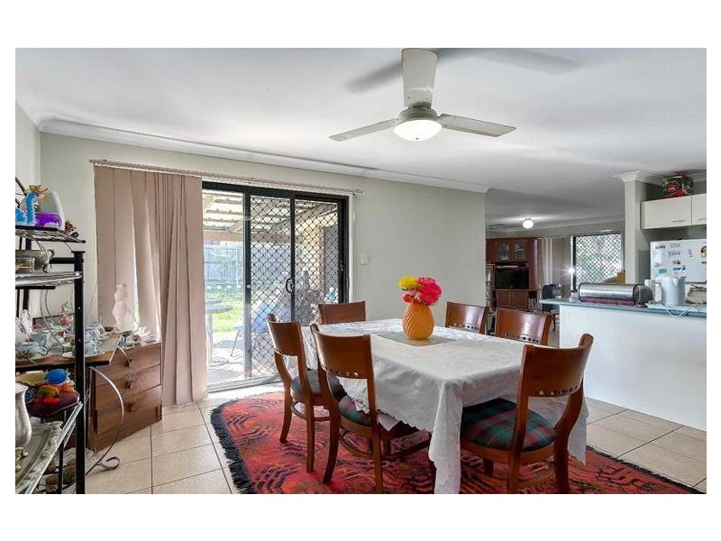 12 Hilldean Drive, Raceview QLD 4305