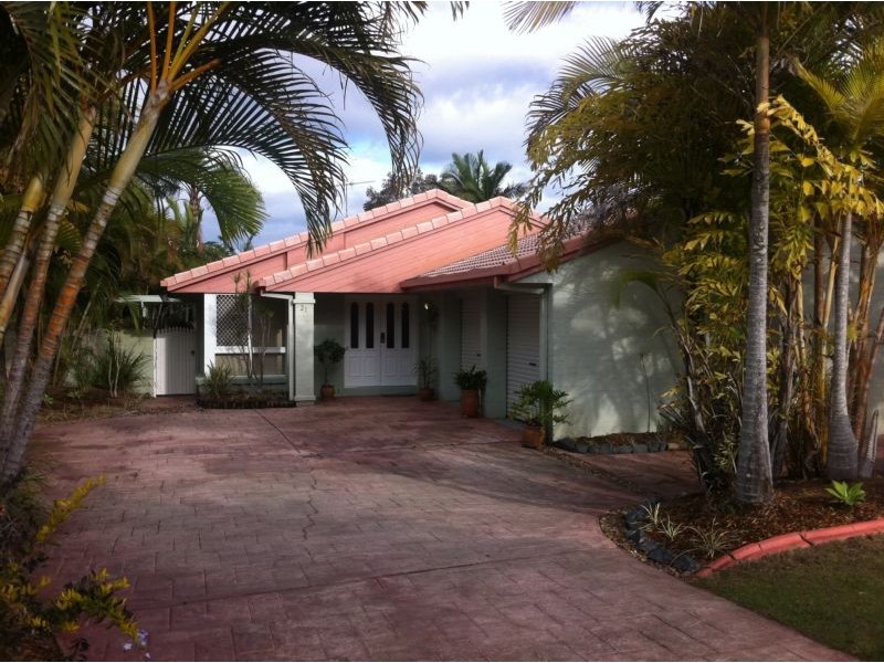 21 Champagne Crescent, Thornlands QLD 4164