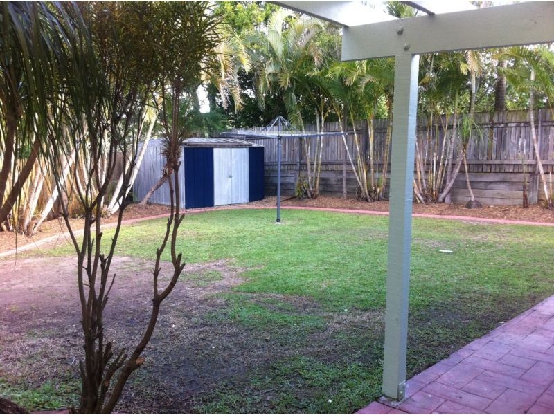 21 Champagne Crescent, Thornlands QLD 4164