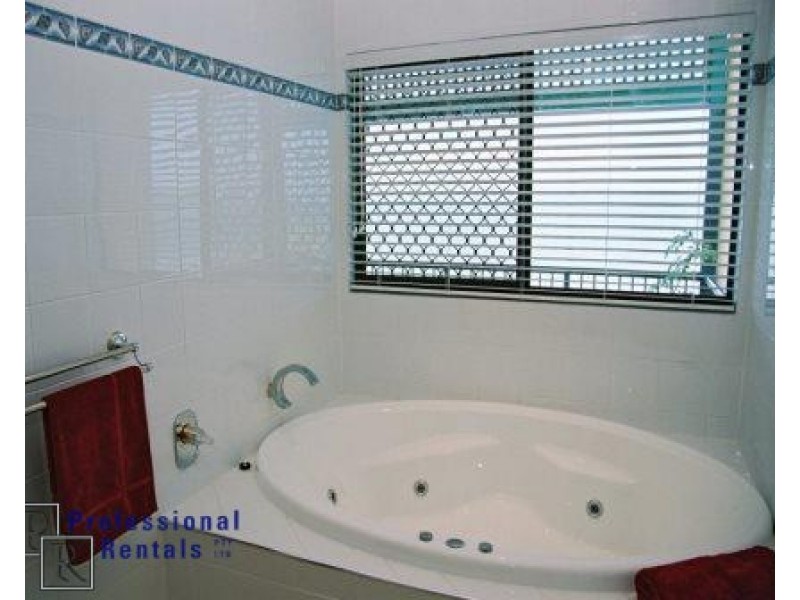 5/123 Shore Street North, Cleveland QLD 4163