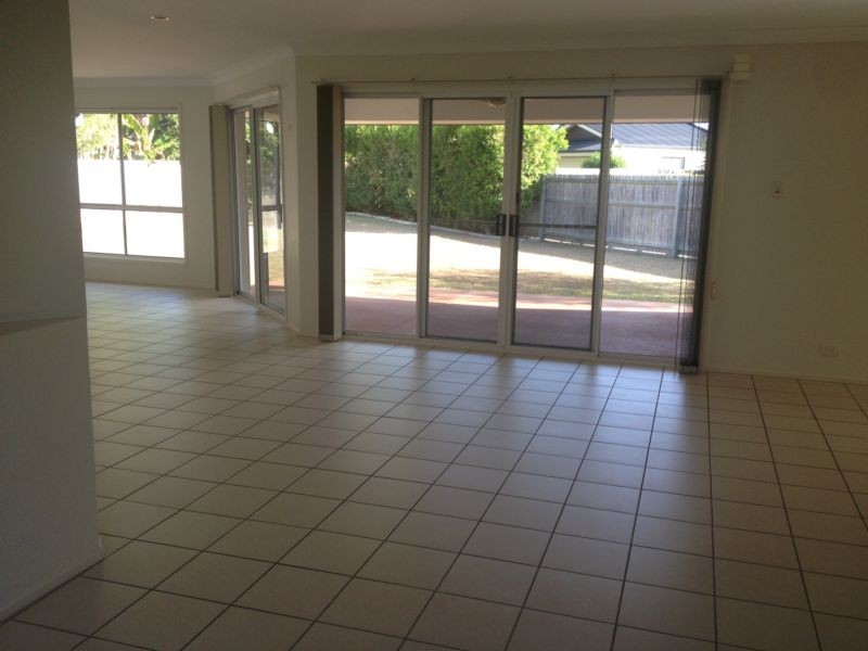 29 Bayshore Place, Cleveland QLD 4163