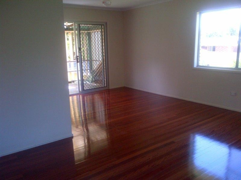 17 Beach Court, Victoria Point QLD 4165