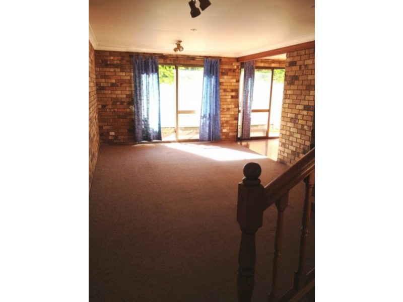 2/233 Bloomfield Street, Cleveland QLD 4163