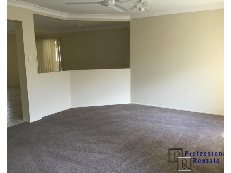 4 Lomandra Place, Capalaba QLD 4157
