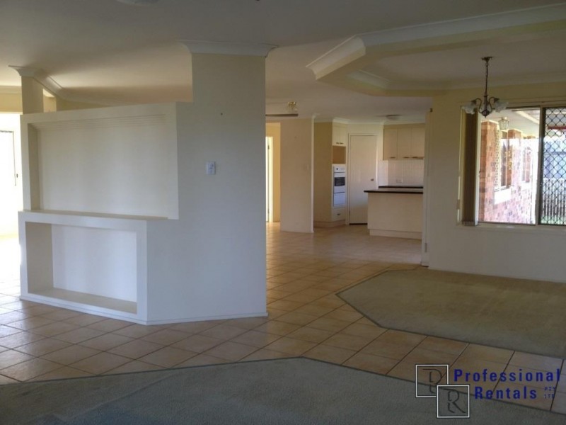 7 Dalmaso Close, Birkdale QLD 4159