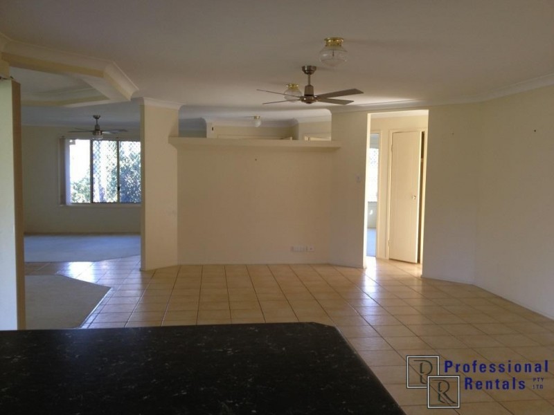 7 Dalmaso Close, Birkdale QLD 4159