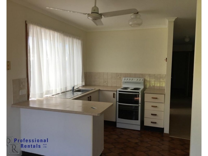 32 Langdon Street, Cleveland QLD 4163