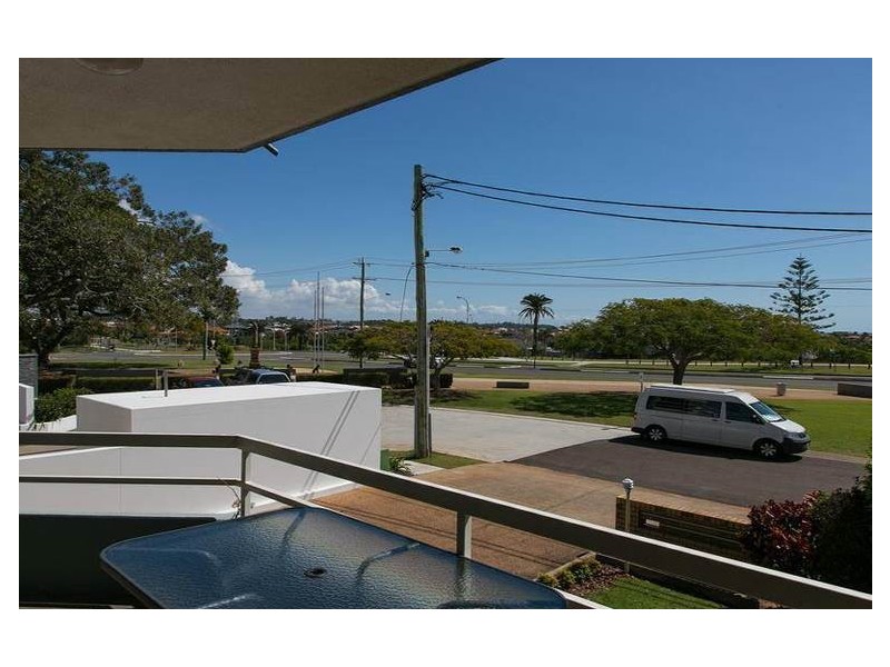 4/33 Shore Street East, Cleveland QLD 4163