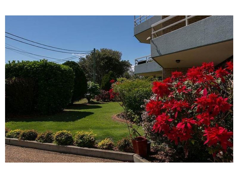 4/33 Shore Street East, Cleveland QLD 4163