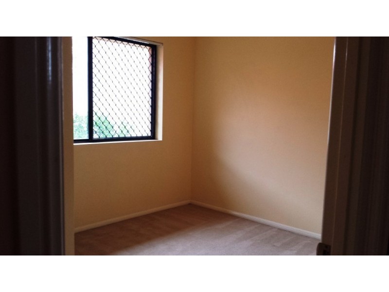 4/30 Sankey Street, Carina QLD 4152