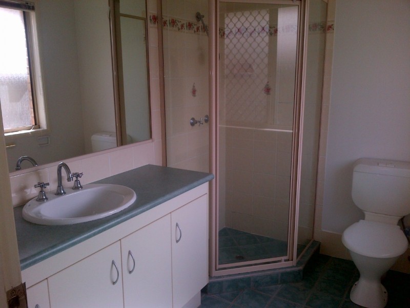 12 Portland Parade, Redland Bay QLD 4165