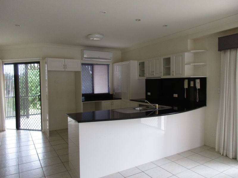 4/123 Shore Street North, Cleveland QLD 4163