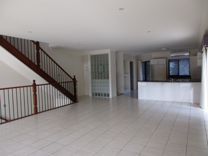 4/123 Shore Street North, Cleveland QLD 4163