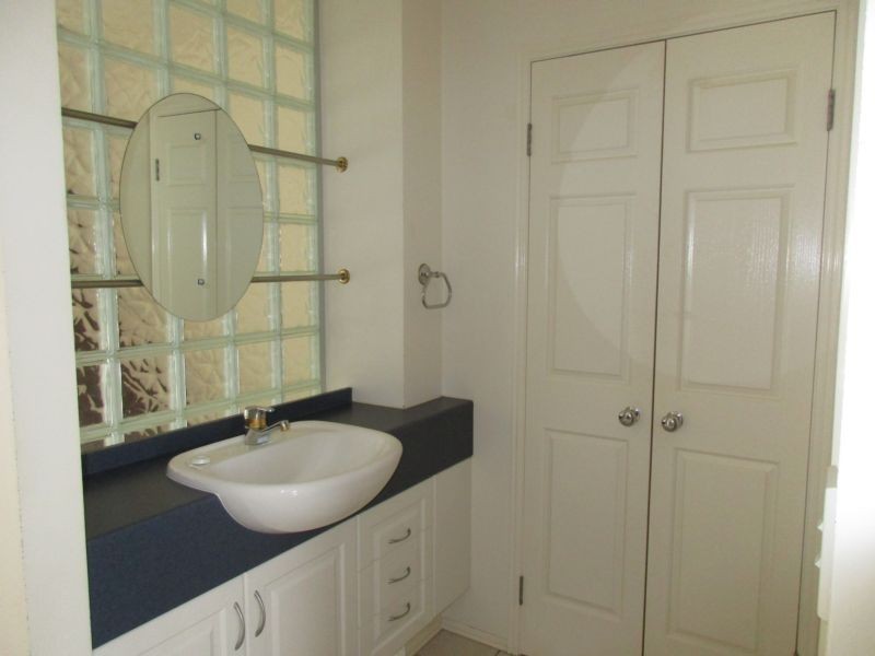 4/123 Shore Street North, Cleveland QLD 4163