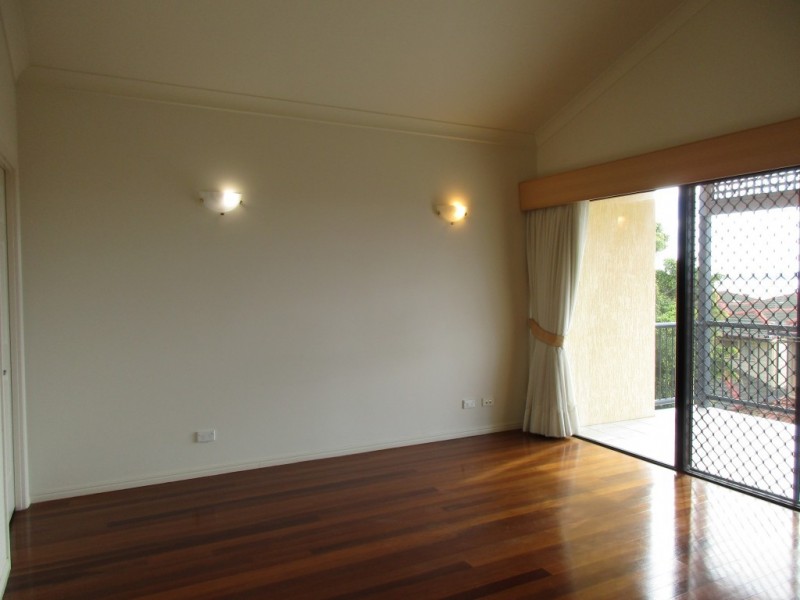 4/123 Shore Street North, Cleveland QLD 4163