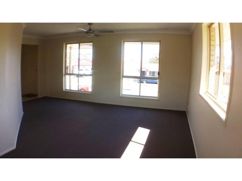 8 Coral Close, Birkdale QLD 4159