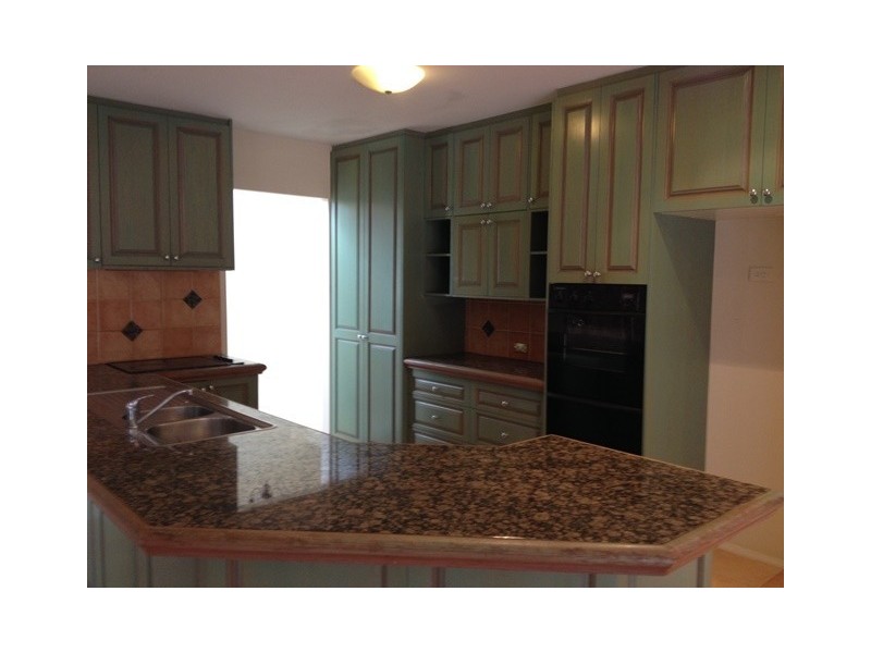 24 Marram Court, Cleveland QLD 4163