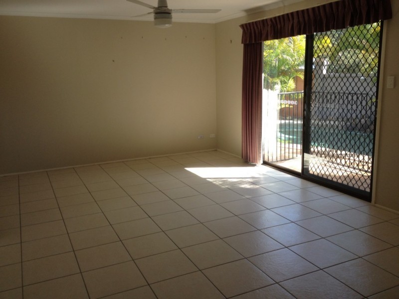 1 Sandpiper Street, Wellington Point QLD 4160