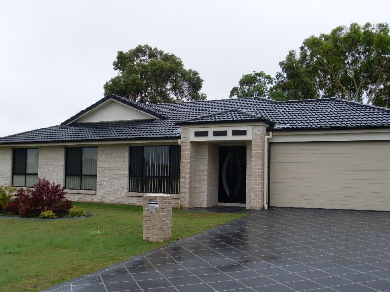 27 Creekwood Street, Victoria Point QLD 4165