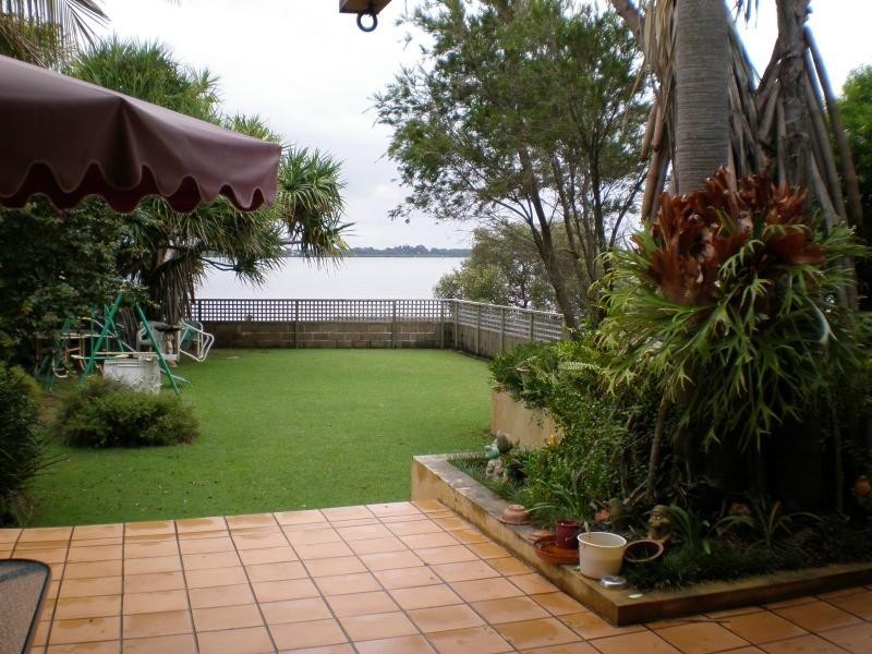 194 Shore Street North, Cleveland QLD 4163