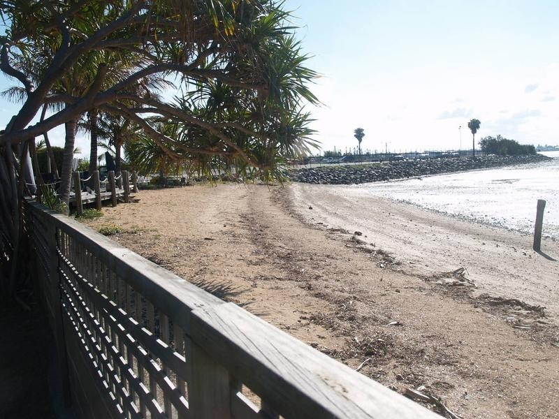 194 Shore Street North, Cleveland QLD 4163