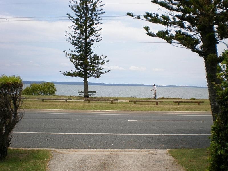 194 Shore Street North, Cleveland QLD 4163