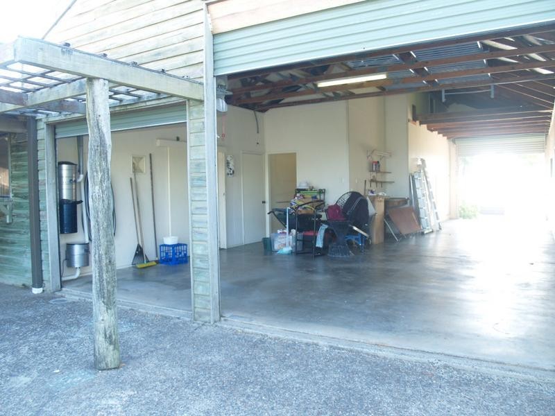 194 Shore Street North, Cleveland QLD 4163