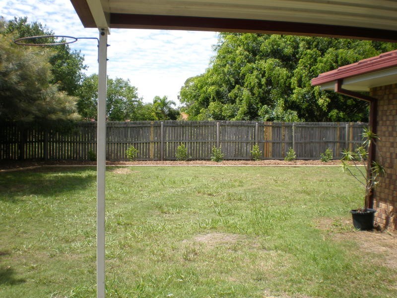 8 Coventry Court, Wellington Point QLD 4160