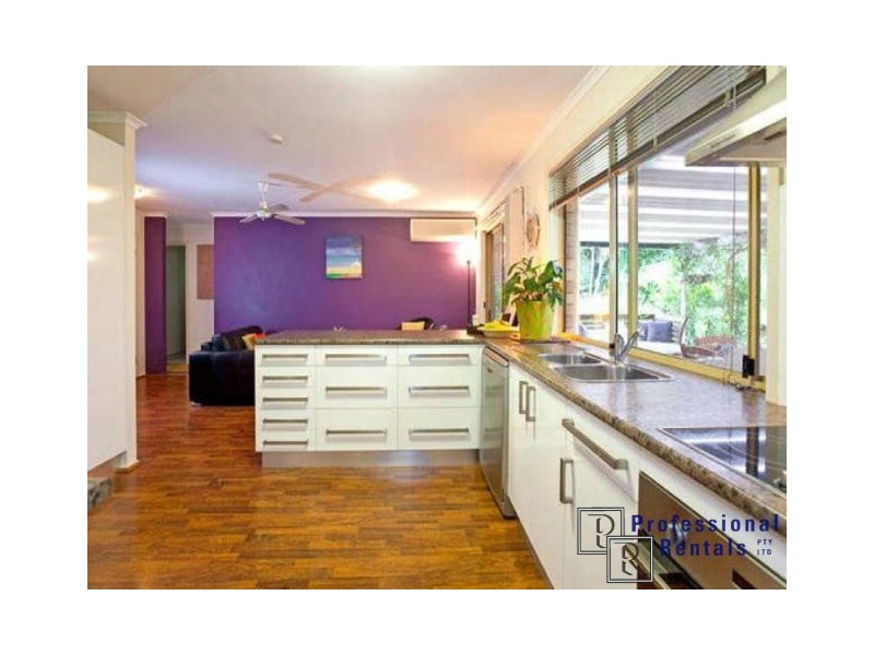 28 Montgomery Drive, Wellington Point QLD 4160
