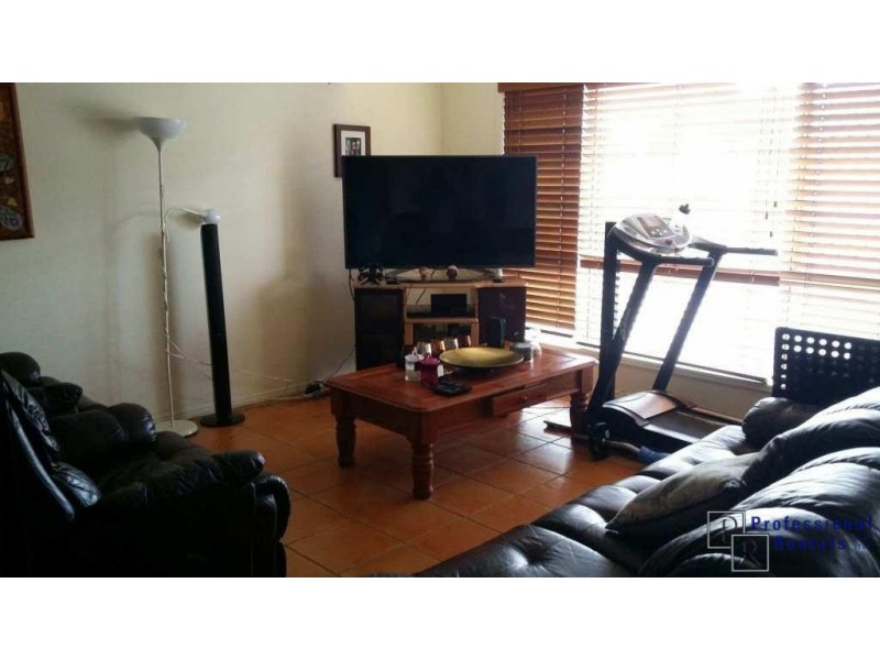 2/35 Holland Crescent, Capalaba QLD 4157