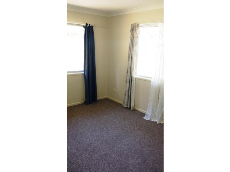 17 Hampshire Crescent, Alexandra Hills QLD 4161