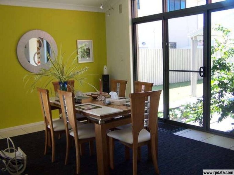 28 Helena Street, Wellington Point QLD 4160