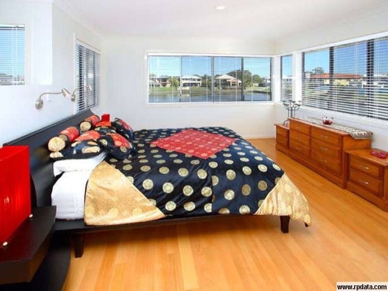 28 Helena Street, Wellington Point QLD 4160